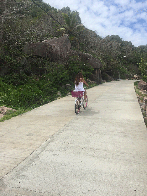 strada perimetrale di La Digue seychelles